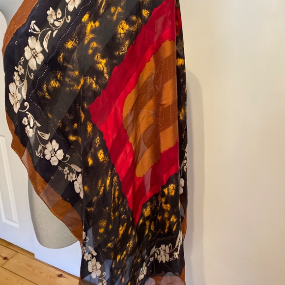 Ellen Tracy Silk Scarf - EUC - Picture 3 of 13